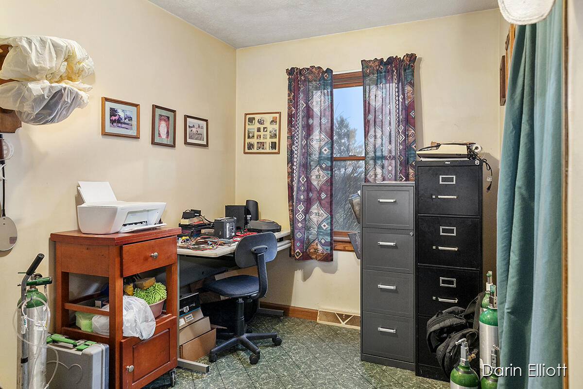 2045 Stanbro Road Ionia, MI 48846 - Photo 23 of 53 IMG_1019