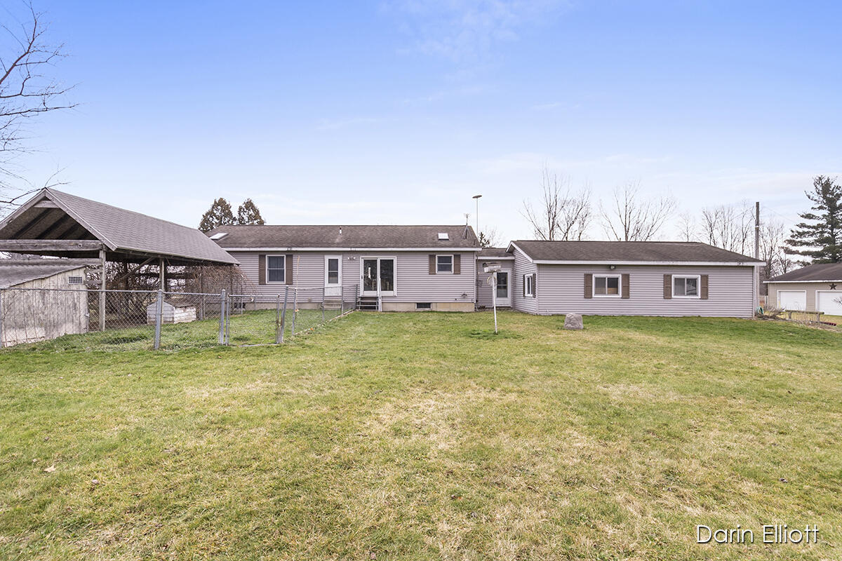 2045 Stanbro Road Ionia, MI 48846 - Photo 29 of 53 IMG_1025