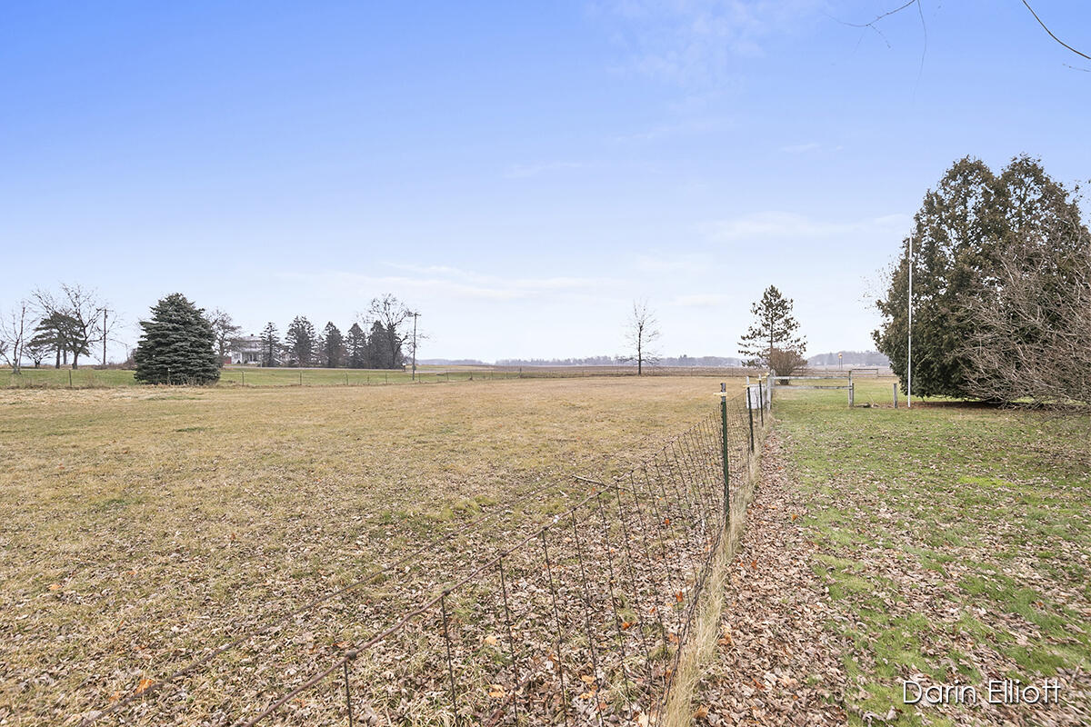 2045 Stanbro Road Ionia, MI 48846 - Photo 35 of 53 IMG_1031