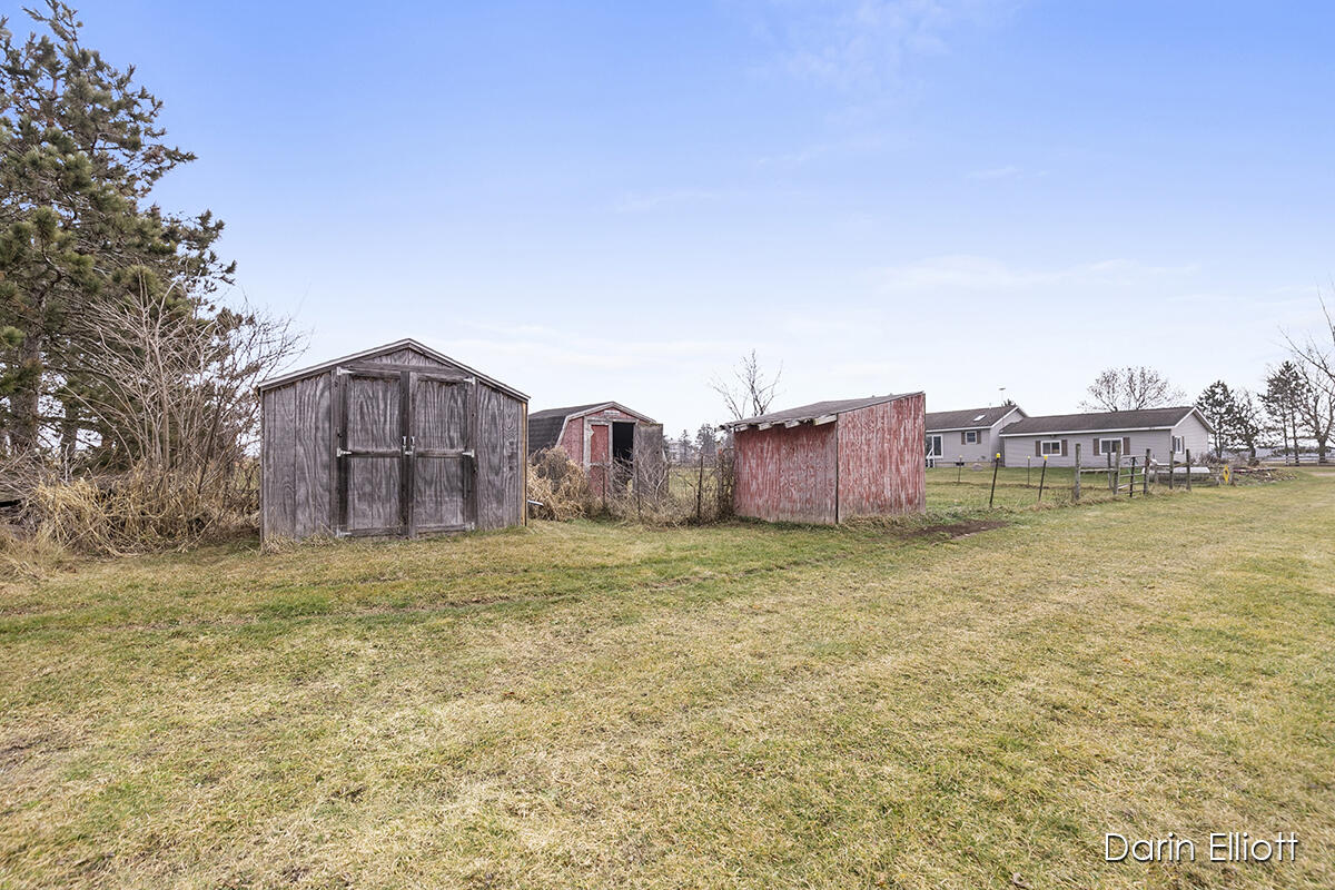 2045 Stanbro Road Ionia, MI 48846 - Photo 37 of 53 IMG_1033