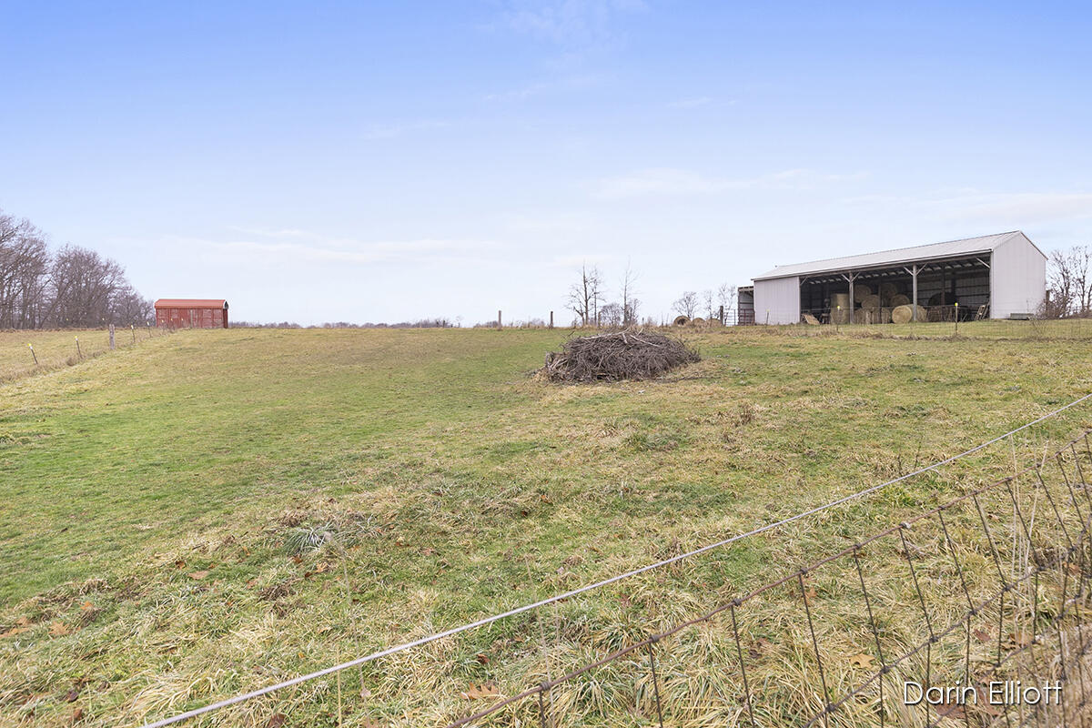 2045 Stanbro Road Ionia, MI 48846 - Photo 38 of 53 IMG_1034