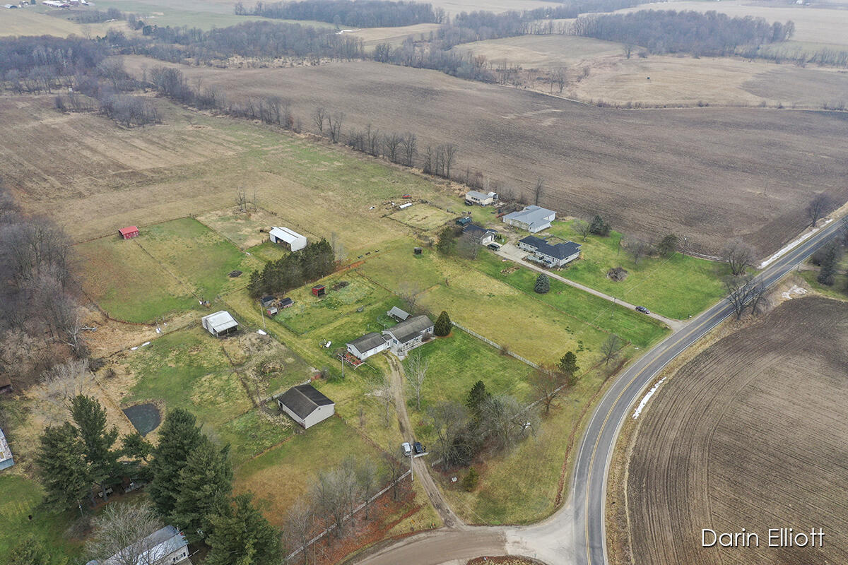 2045 Stanbro Road Ionia, MI 48846 - Photo 49 of 53 IMG_1047