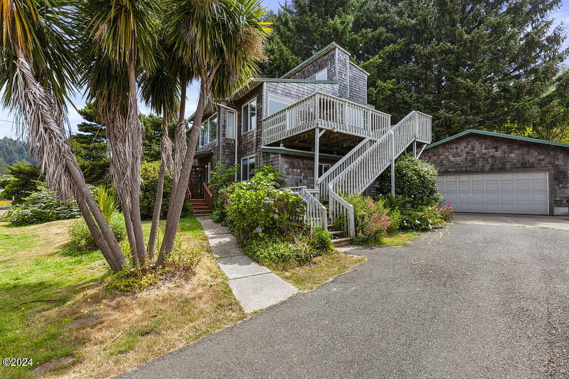 154 Shell Street Yachats, OR 97498 - Photo 56 of 57 Front
