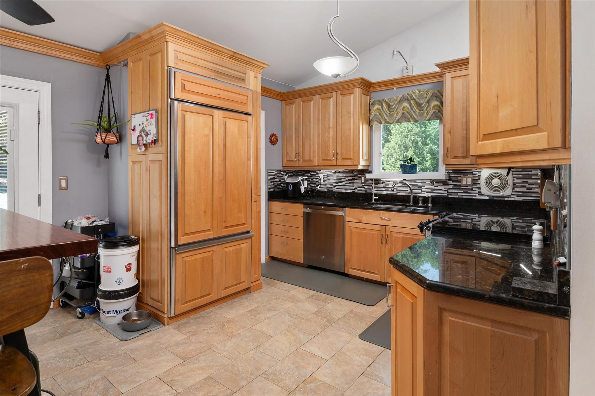 1876 Severn Grove Road Annapolis, MD 21401 - Photo 8 of 36 Upgraded Cabinetry