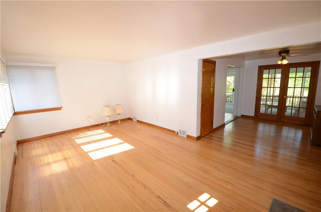 506 Duff Road Sewickley, PA 15143 - Photo 5 of 25 Gallery Image 5