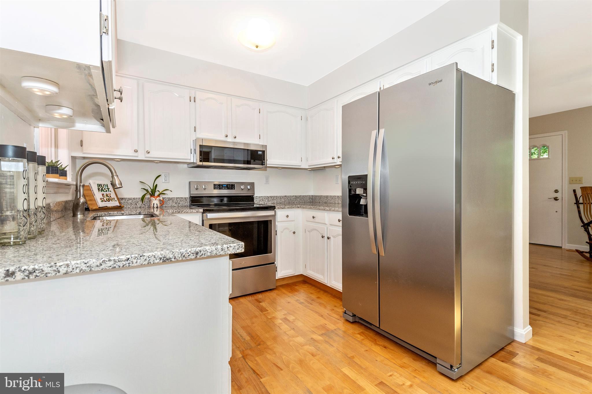 3223 Hoopers Delight Road New Windsor, MD 21776 - Photo 17 of 85 Granite countertops