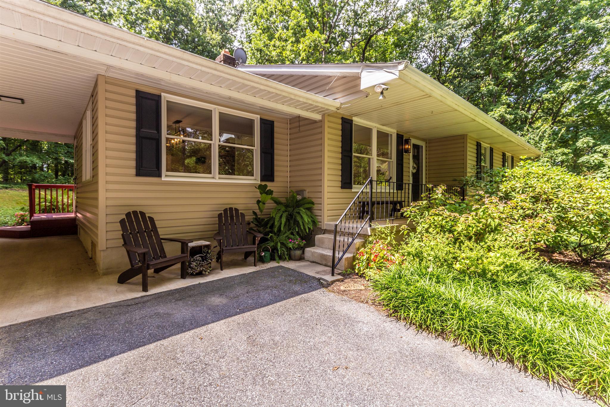 3223 Hoopers Delight Road New Windsor, MD 21776 - Photo 3 of 85 Gallery Image 3