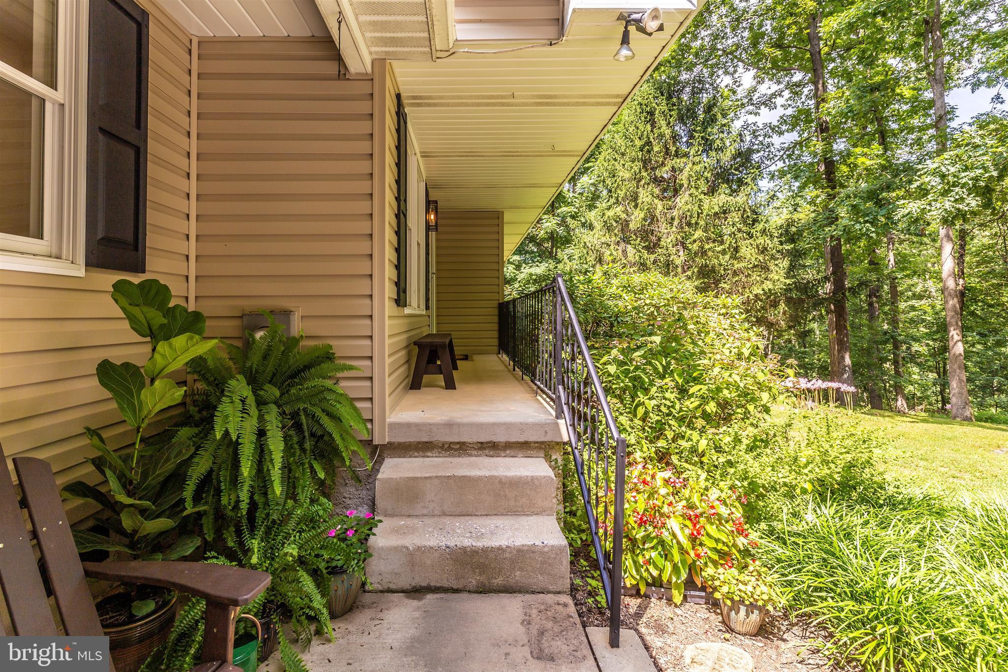 3223 Hoopers Delight Road New Windsor, MD 21776 - Photo 4 of 85 Gallery Image 4