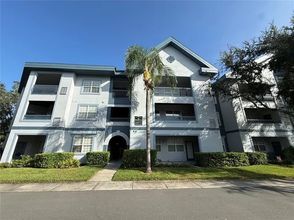 $185,000 | 1600 Villa Capri Circle, Unit 307, Odessa, FL 33556