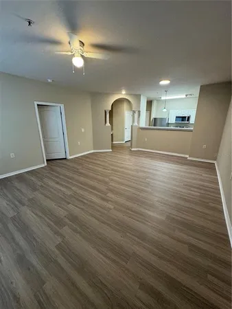 $185,000 | 1600 Villa Capri Circle, Unit 307, Odessa, FL 33556