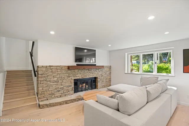 $50,000 | 1220 Alta Vista Street, Aspen, CO 81611