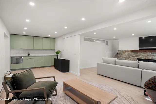 $50,000 | 1220 Alta Vista Street, Aspen, CO 81611