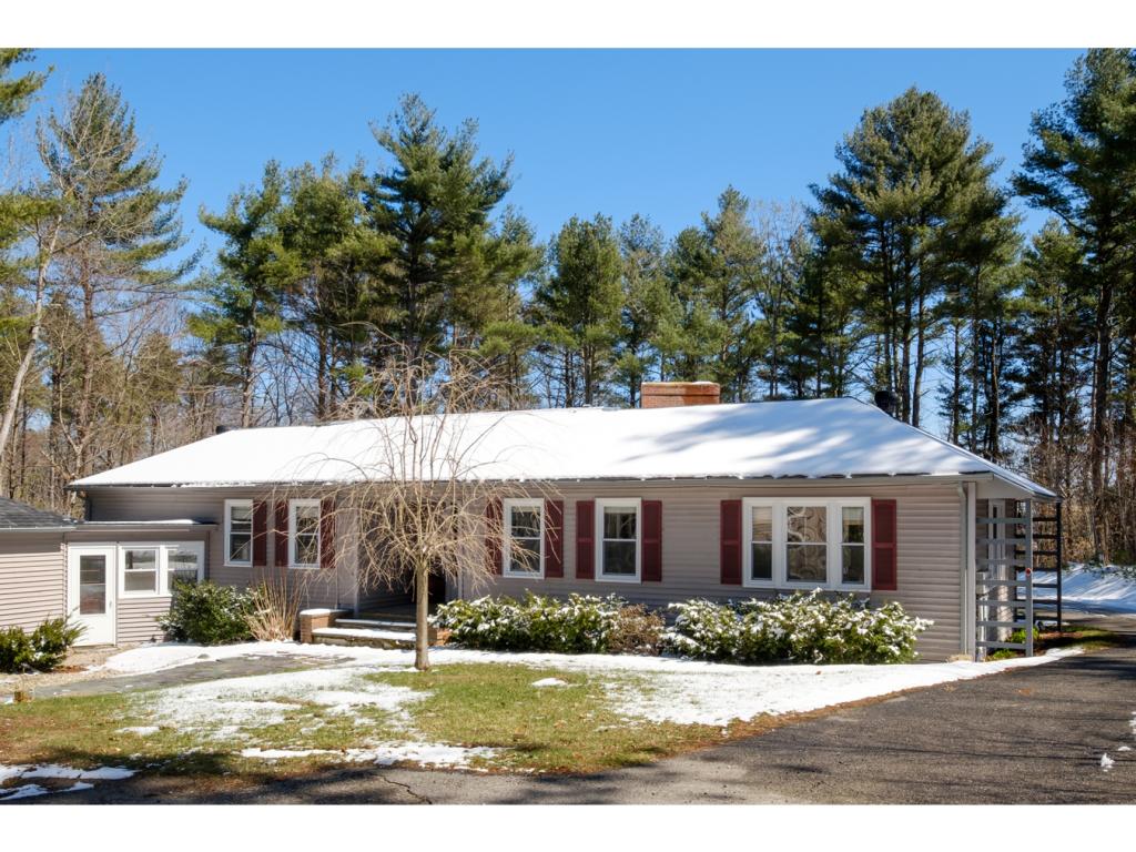 538 A Middle Road Dover, NH 03820 - Photo 1 of 33