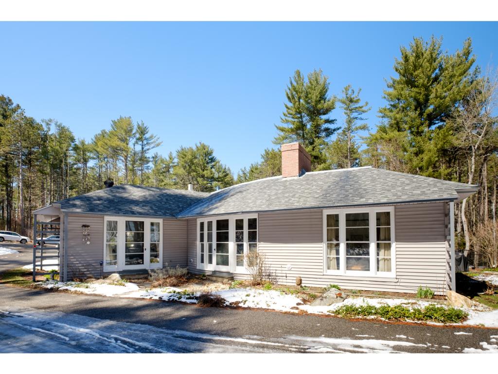 538 A Middle Road Dover, NH 03820 - Photo 3 of 33