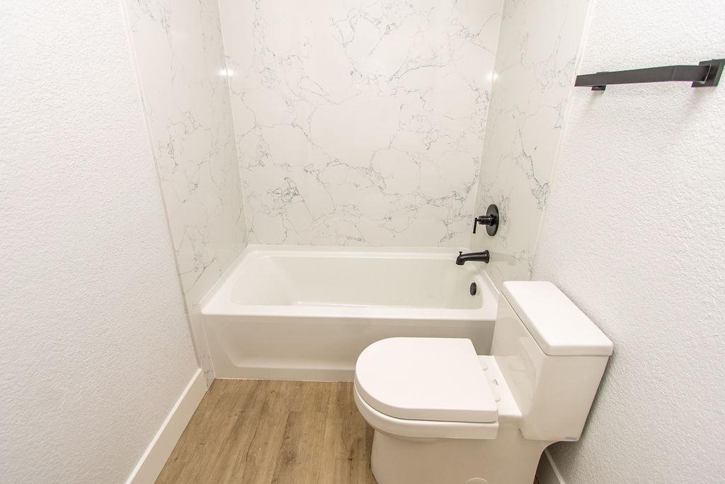 1444 Waterthrush Way Turlock, CA 95382 - Photo 18 of 33