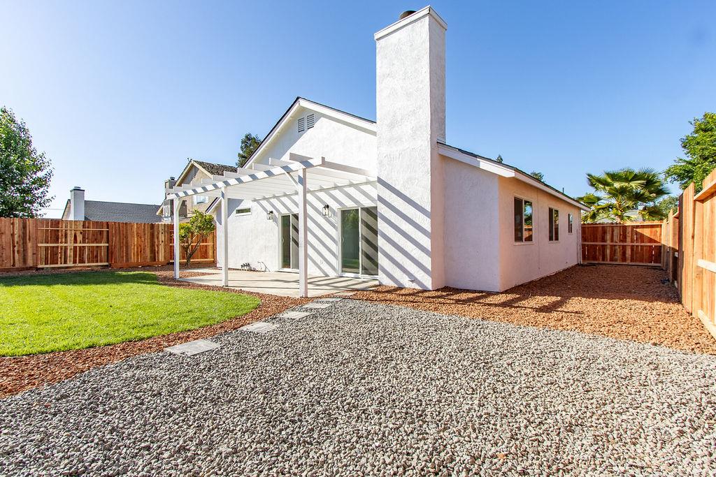 1444 Waterthrush Way Turlock, CA 95382 - Photo 28 of 33