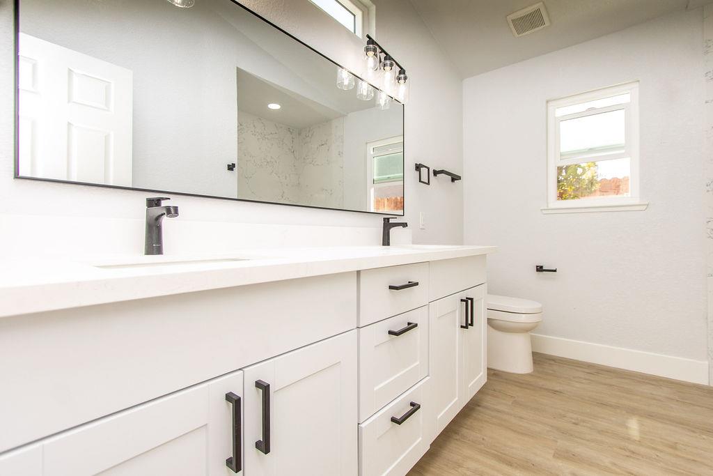 1444 Waterthrush Way Turlock, CA 95382 - Photo 31 of 33