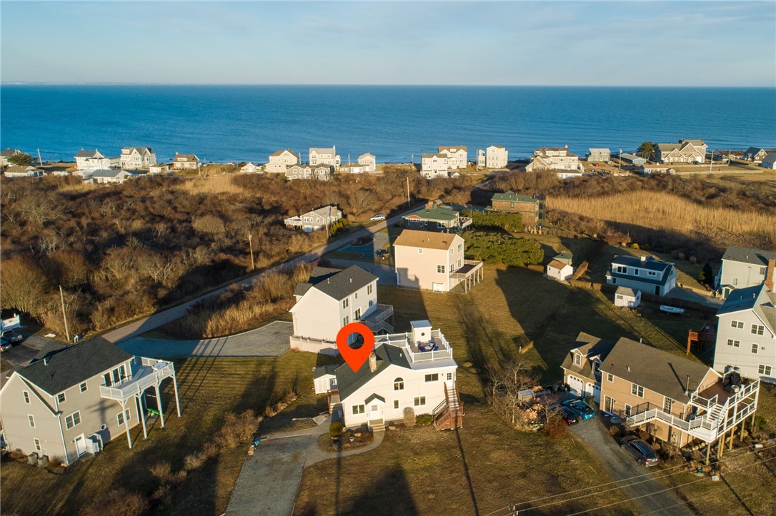 1370 Ocean Road Narragansett, RI 02882 - Photo 5 of 48 Gallery Image 5