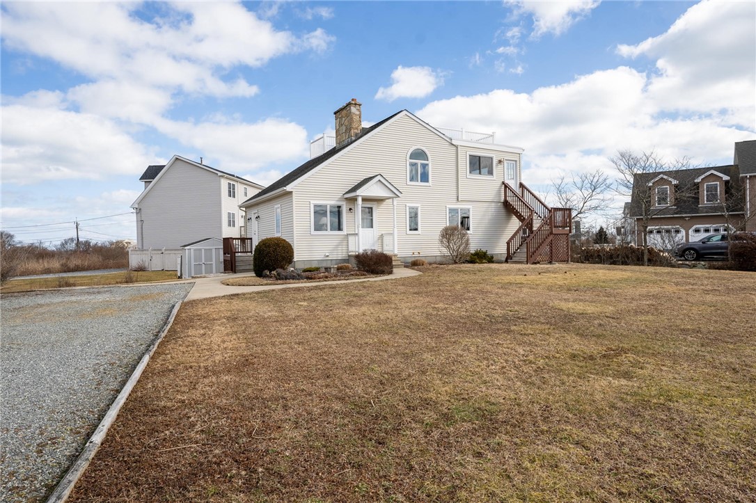 1370 Ocean Road Narragansett, RI 02882 - Photo 7 of 48 Front exterior and drive