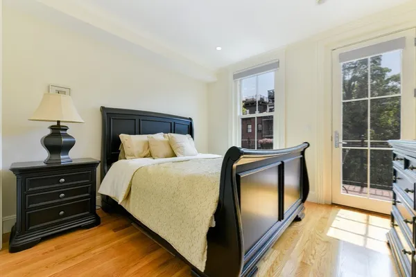 $6,000 | 142 West Concord Street, Unit 3, Boston, MA 02118