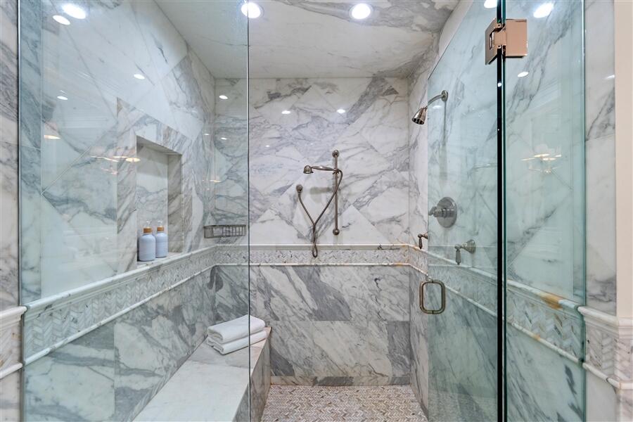 11 Country Road East Boynton Beach, FL 33436 - Photo 20 of 43 dash_PRIMARY_BATHROOM_SHOWER_DETAIL