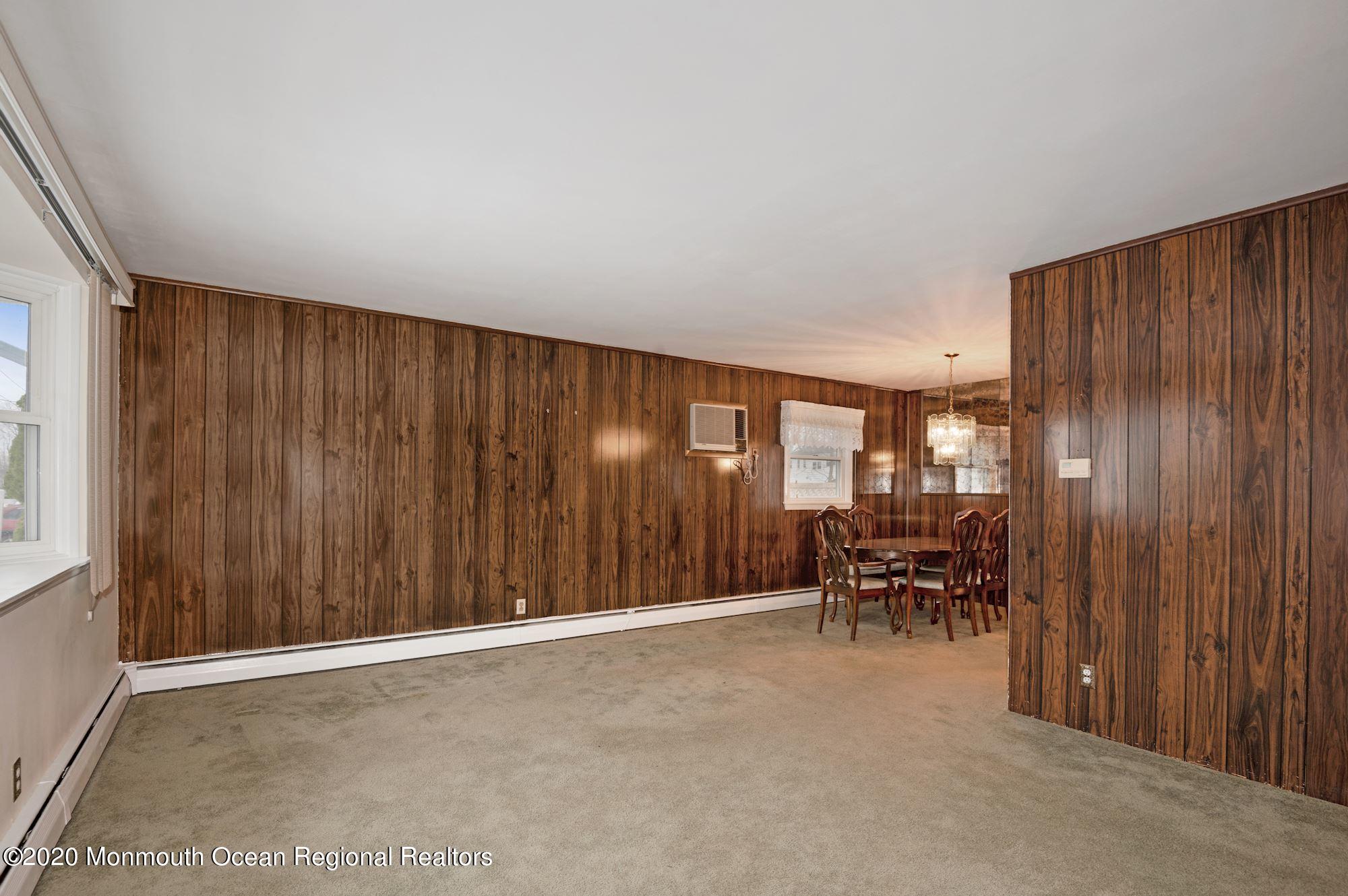 6 Eastlick Road Edison, NJ 08817 - Photo 12 of 39 019_6_Eastlick_Rd_318717_595248