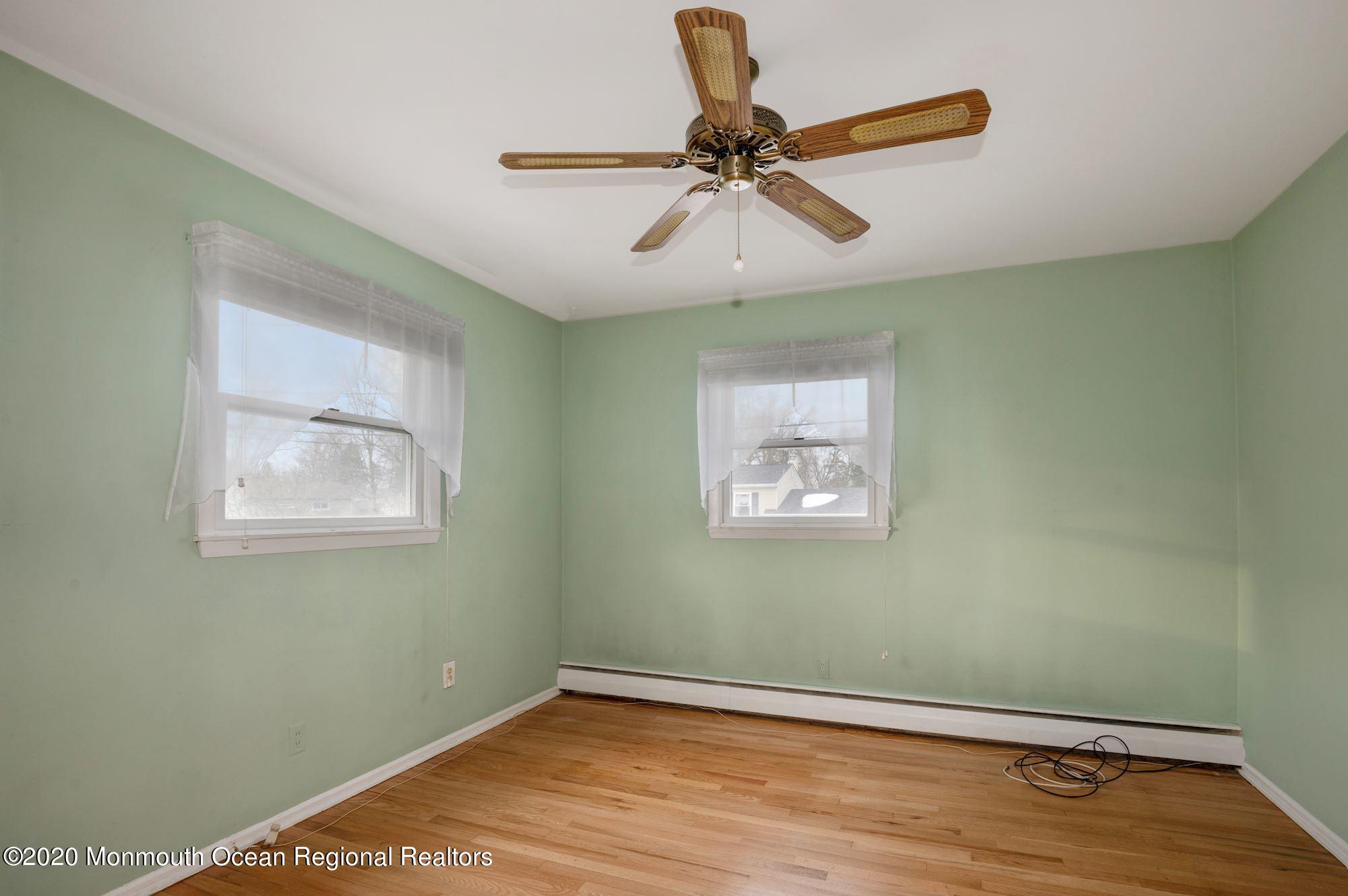 6 Eastlick Road Edison, NJ 08817 - Photo 17 of 39 025_6_Eastlick_Rd_318717_595248