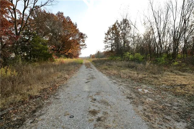 $1,000,000 | 0 East 530th Avenue, Pittsburg, KS 66762