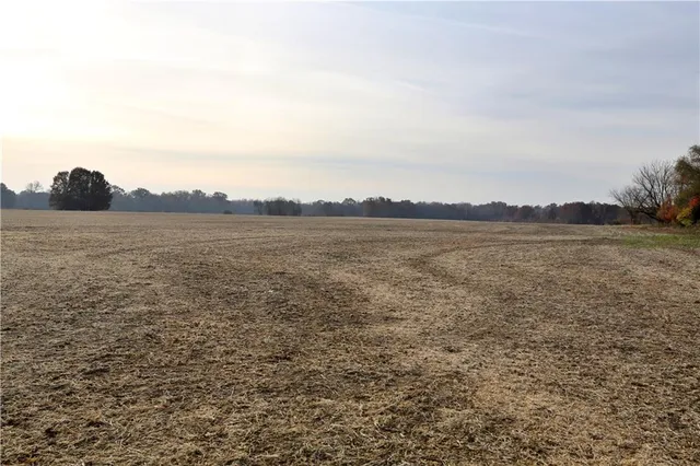 $1,000,000 | 0 East 530th Avenue, Pittsburg, KS 66762