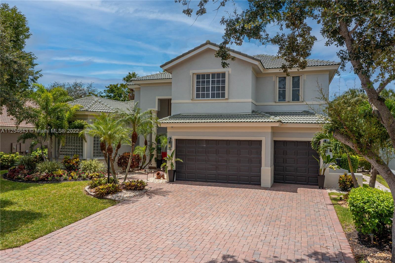 Heron Bay, Parkland, FL 33076 Compass