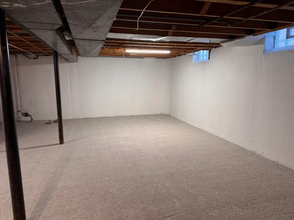 $360,000 | 1320 Montrose Avenue, Royal Oak, MI 48073