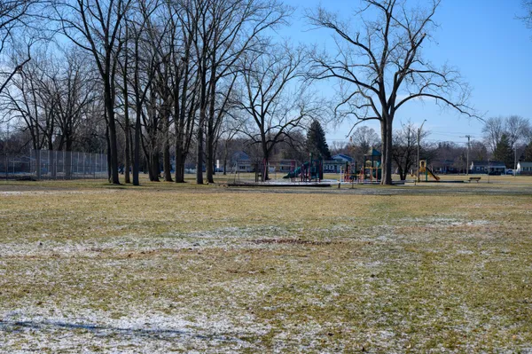 $360,000 | 1320 Montrose Avenue, Royal Oak, MI 48073