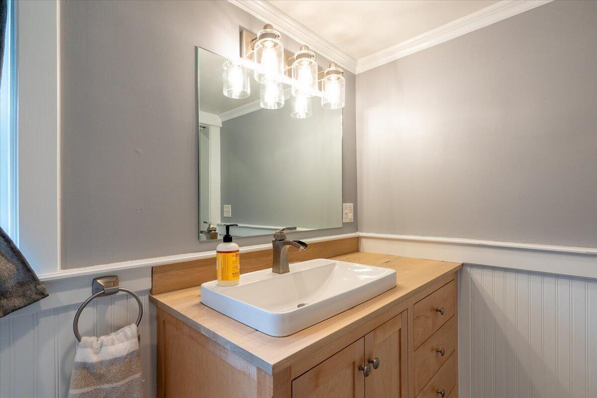 591 Camden Road Appleton, ME 04862 - Photo 16 of 59 019-591 Camden Rd-18