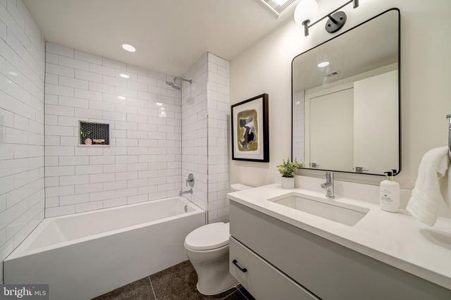$695,000 | 440 R Street Northwest, Unit 3, Washington, DC 20001