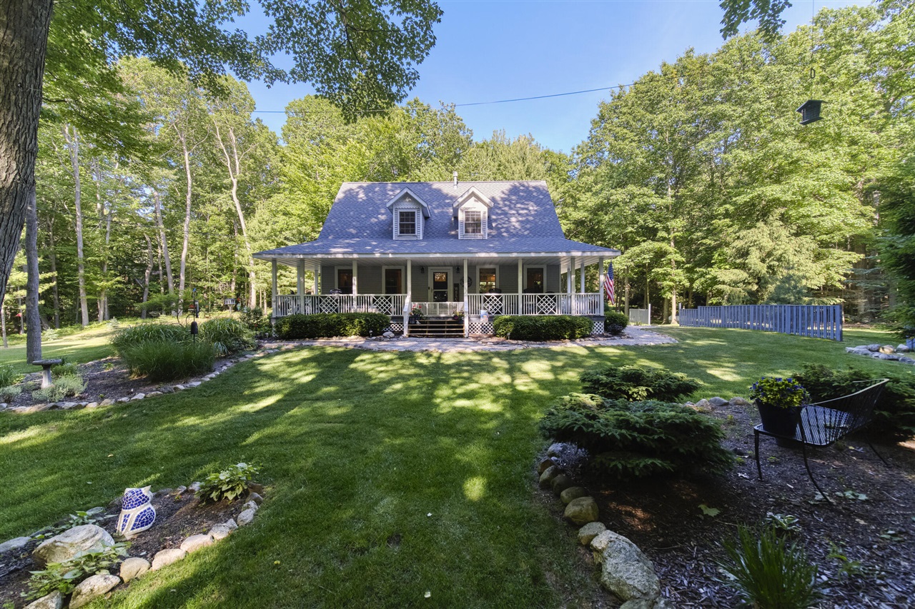 10826 Old Freesoil Road Manistee, MI 49660 - Photo 34 of 58
