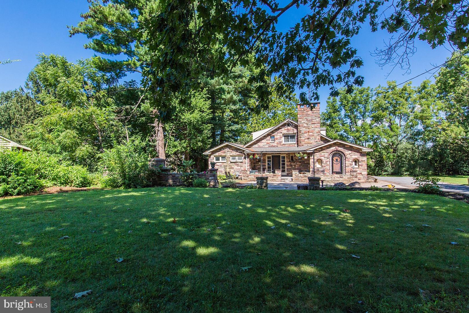 115 Market Street Lititz, PA 17543 - Photo 5 of 79 Hughe yard