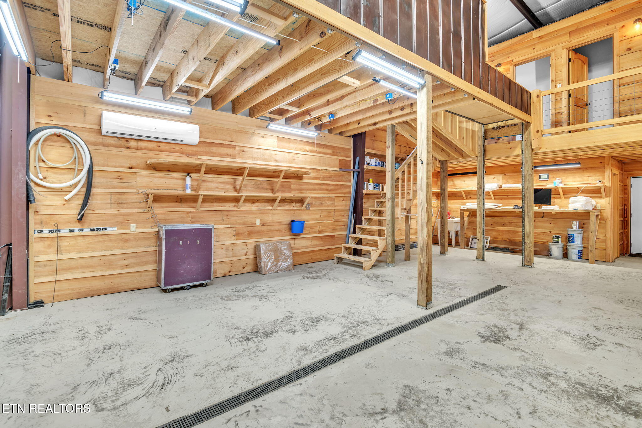 1988 Winona Road Huntsville, TN 37756 - Photo 12 of 43 28-web-or-mls-22-web-or-mls-1988 Winona-