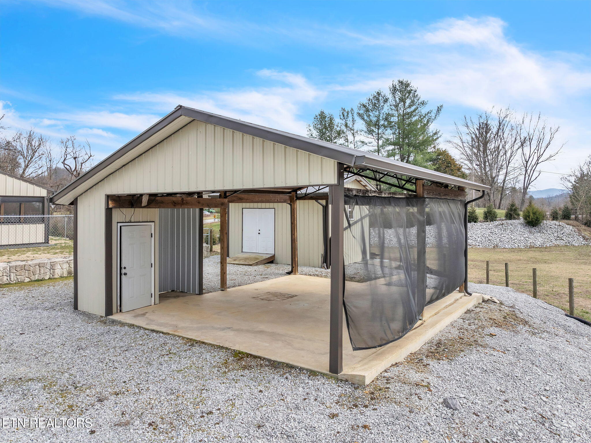 1988 Winona Road Huntsville, TN 37756 - Photo 5 of 43 24-web-or-mls-17-web-or-mls-1988 Winona-