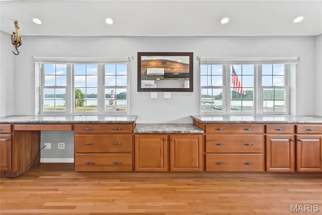 $160,000 | 12 Water Street, Grafton, IL 62037