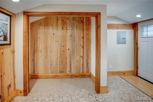 $160,000 | 12 Water Street, Grafton, IL 62037