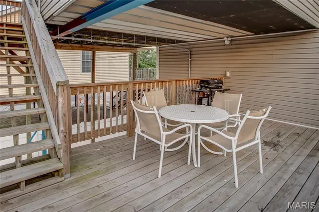 $160,000 | 12 Water Street, Grafton, IL 62037