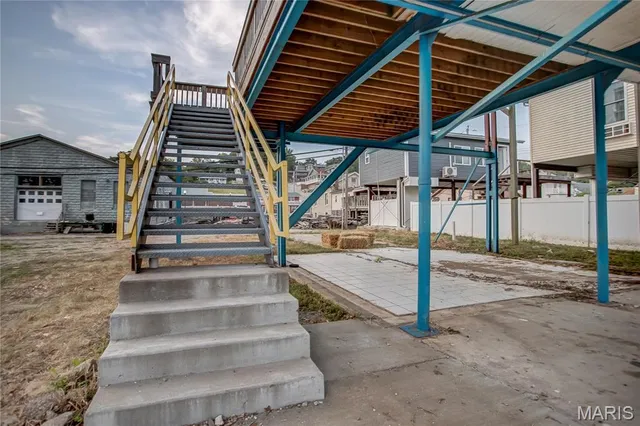 $160,000 | 12 Water Street, Grafton, IL 62037