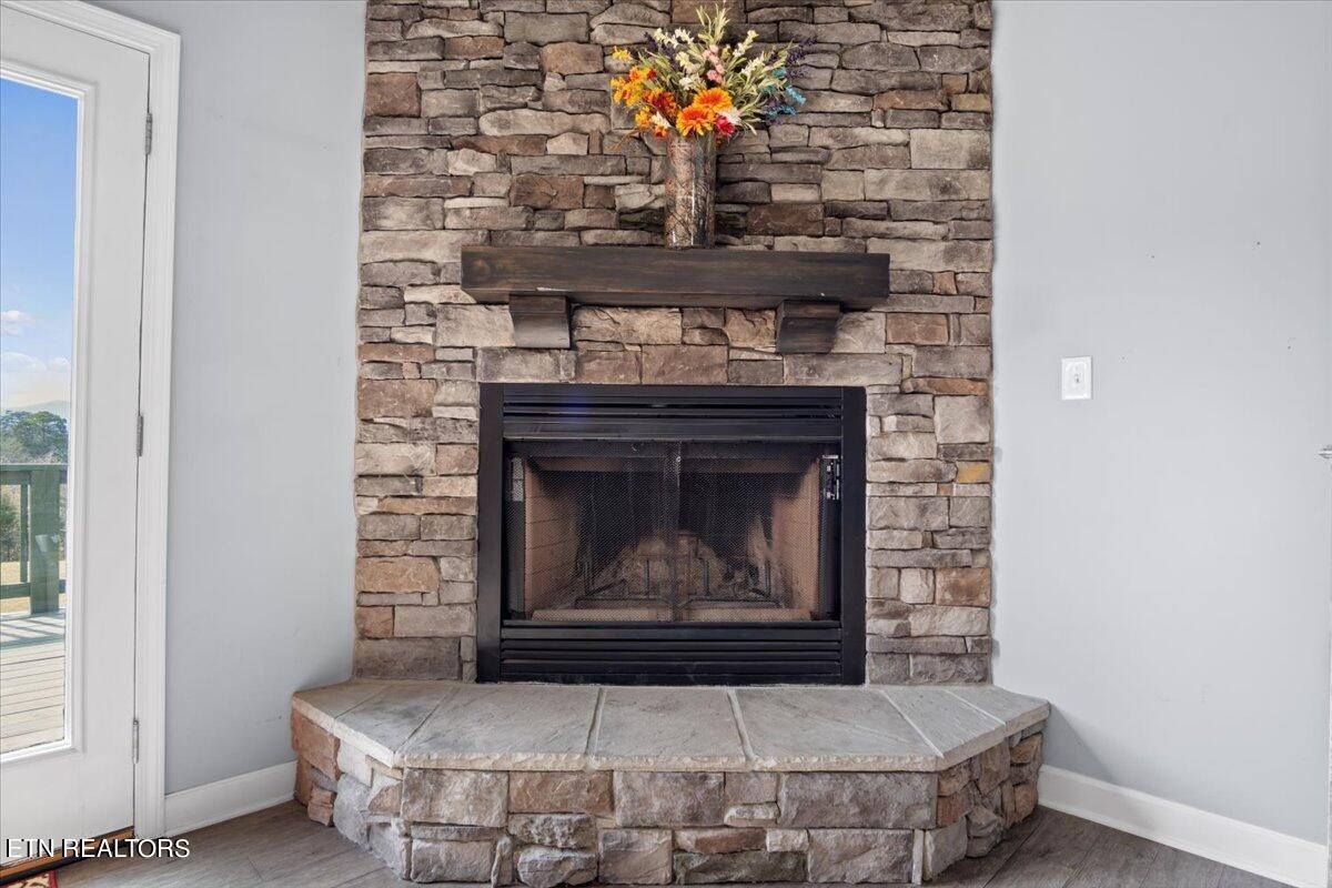 2095 Chestnut Hill Road Dandridge, TN 37725 - Photo 7 of 54 Gallery Image 7