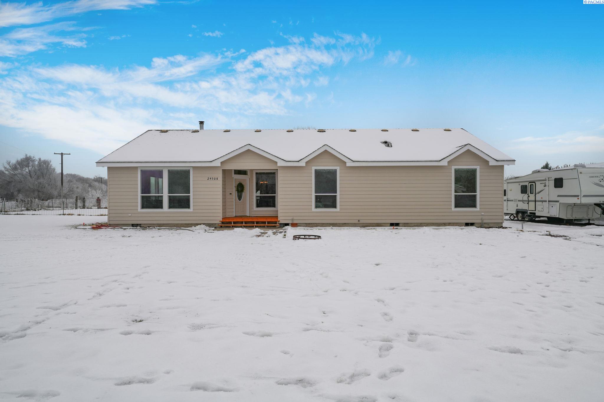 24508 South Finley Road Kennewick, WA 99337 - Photo 2 of 47 Gallery Image 2
