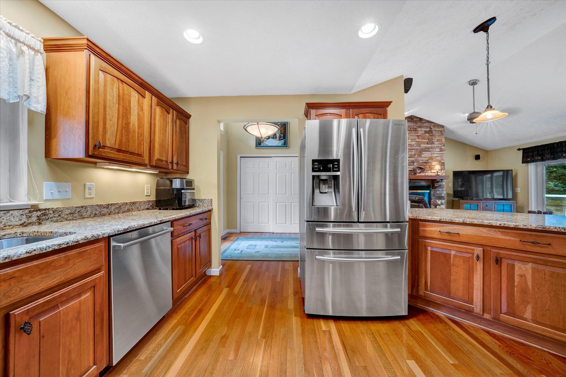 1711 Carroll Road Goodview, VA 24095 - Photo 24 of 70 24-DSC00070