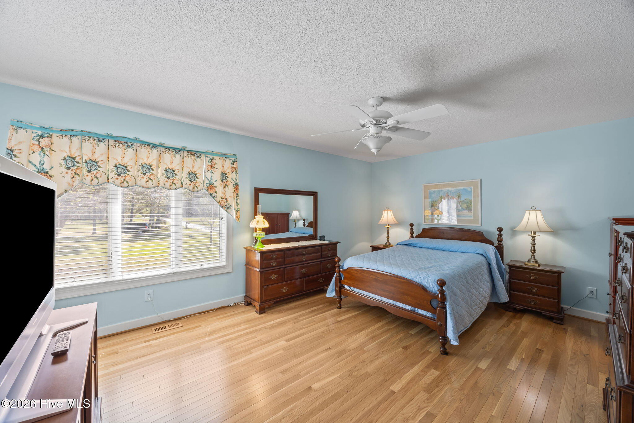 609 Mills Road Oriental, NC 28571 - Photo 54 of 85 Downstairs Master