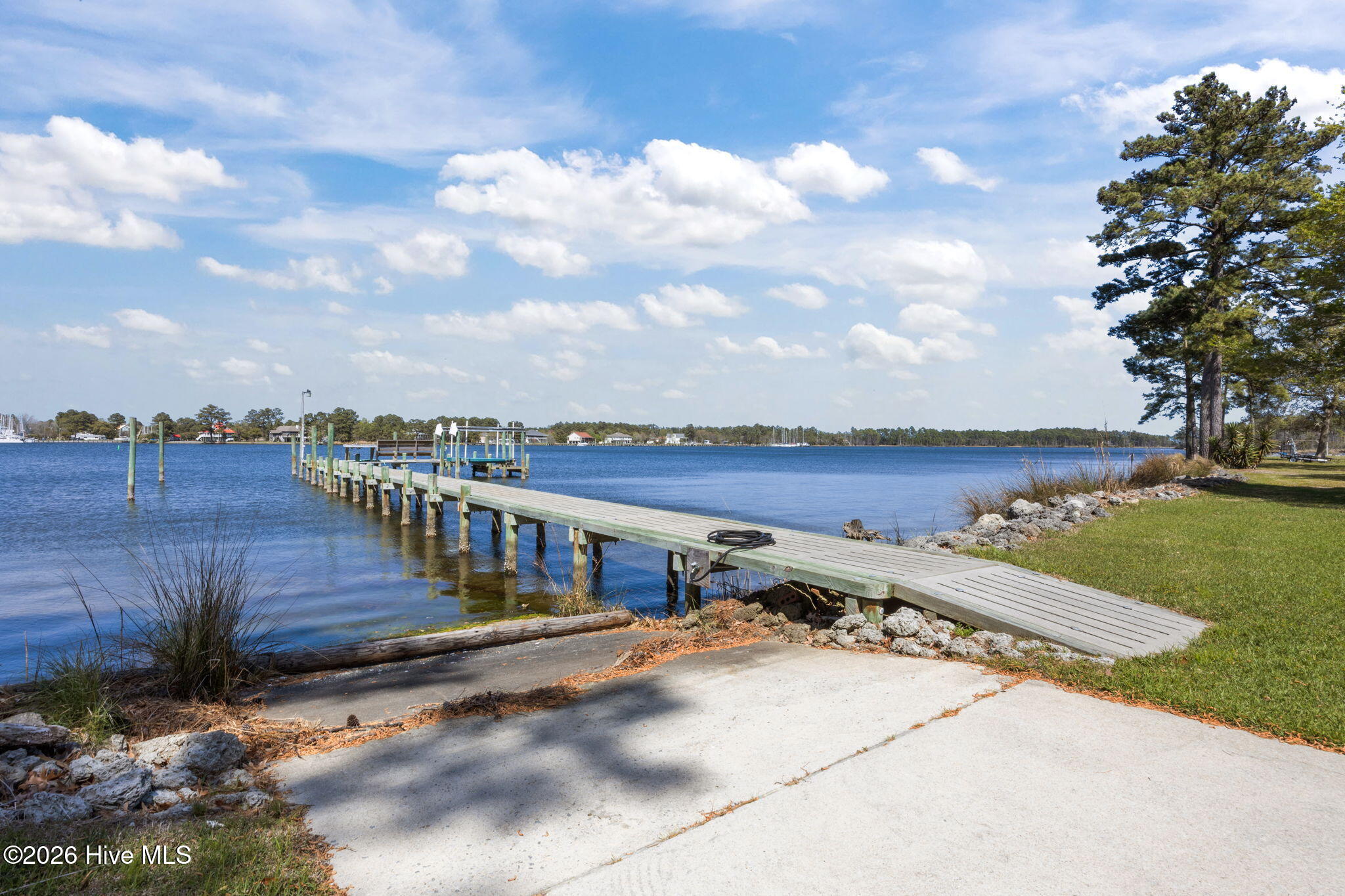 609 Mills Road Oriental, NC 28571 - Photo 84 of 85 40-web-or-mls-0C0A7991