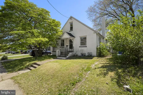 $329,000 | 282 Davis Avenue, Clifton Heights, PA 19018