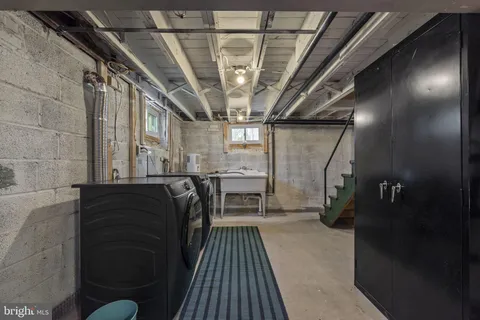 a view of entryway