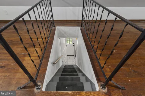 a view of entryway